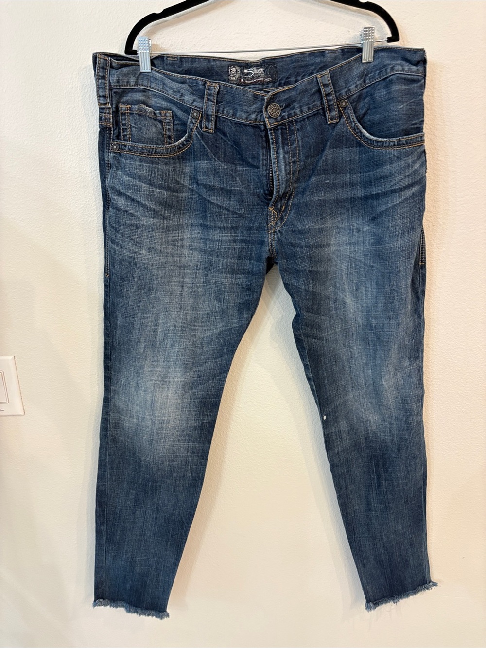 Silver Jeans Men's Loose Fit Straight Leg Indigo Wash “Geordie” Jeans Size 40x32